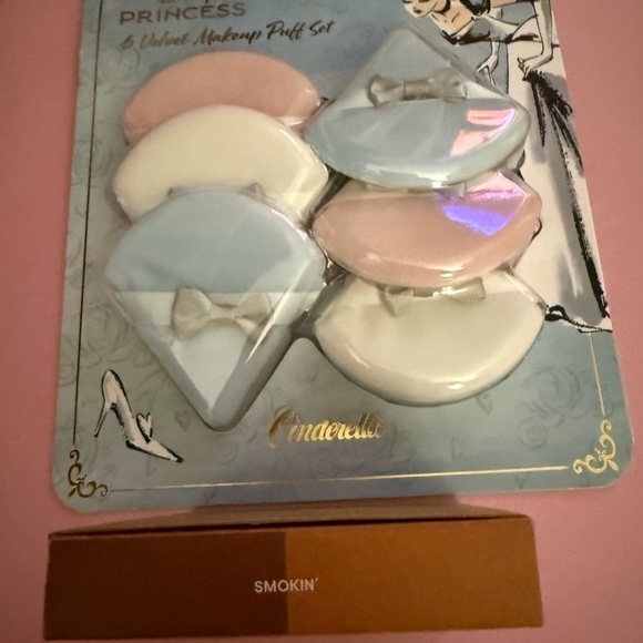 NIP Cinderella Makeup Puff Set Reusable w/contour & powder bronzer set “Smokin” - Picture 1 of 5